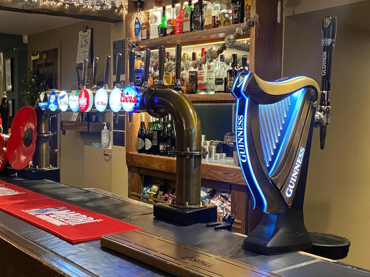 The Butchers Arms - Grill Pub And Accommodation Merthyr Tydfil Dış mekan fotoğraf