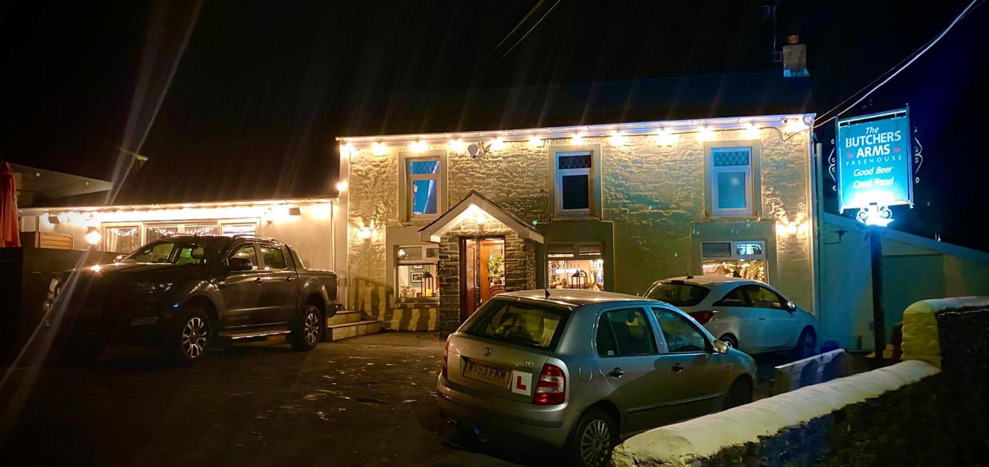 The Butchers Arms - Grill Pub And Accommodation Merthyr Tydfil Dış mekan fotoğraf